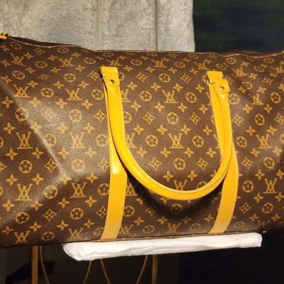 Louis Vuitton Duffle Bag - Picture 11 of 12